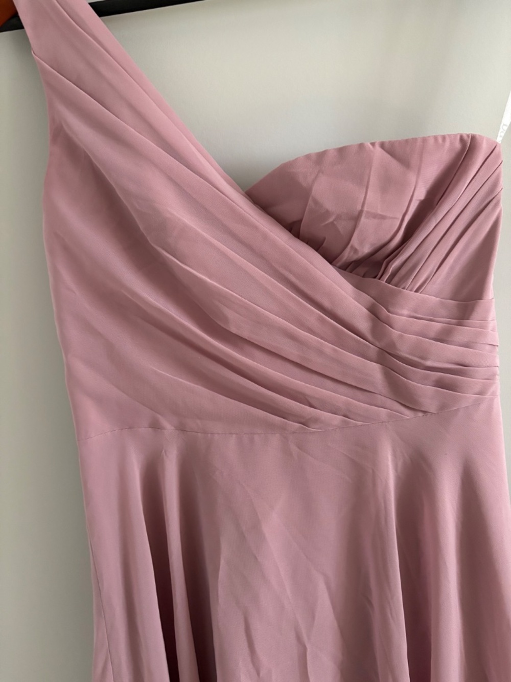 Dress - Picture 2 of 9